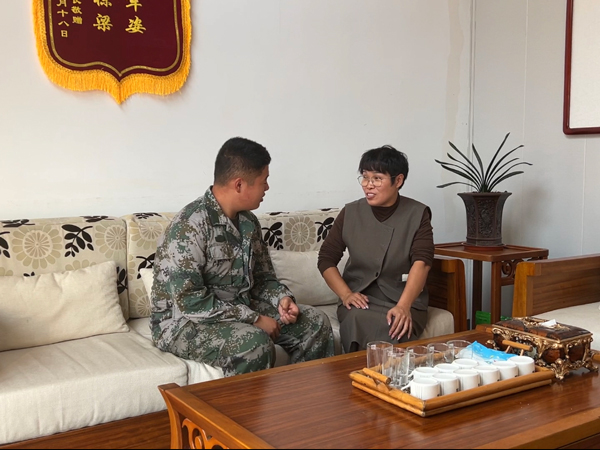 家长怎么和青春期的孩子沟通?